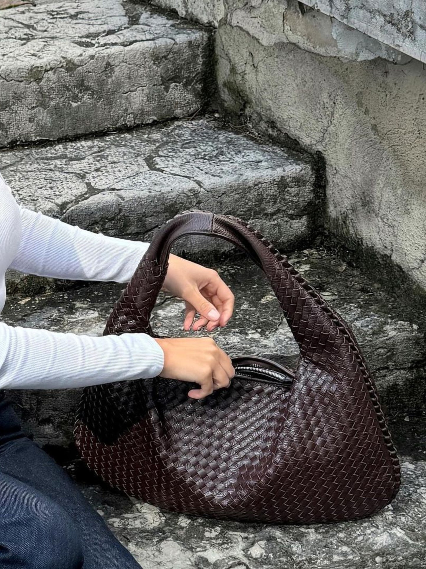 Mónica | Bolsa Moderna y Espaciosa