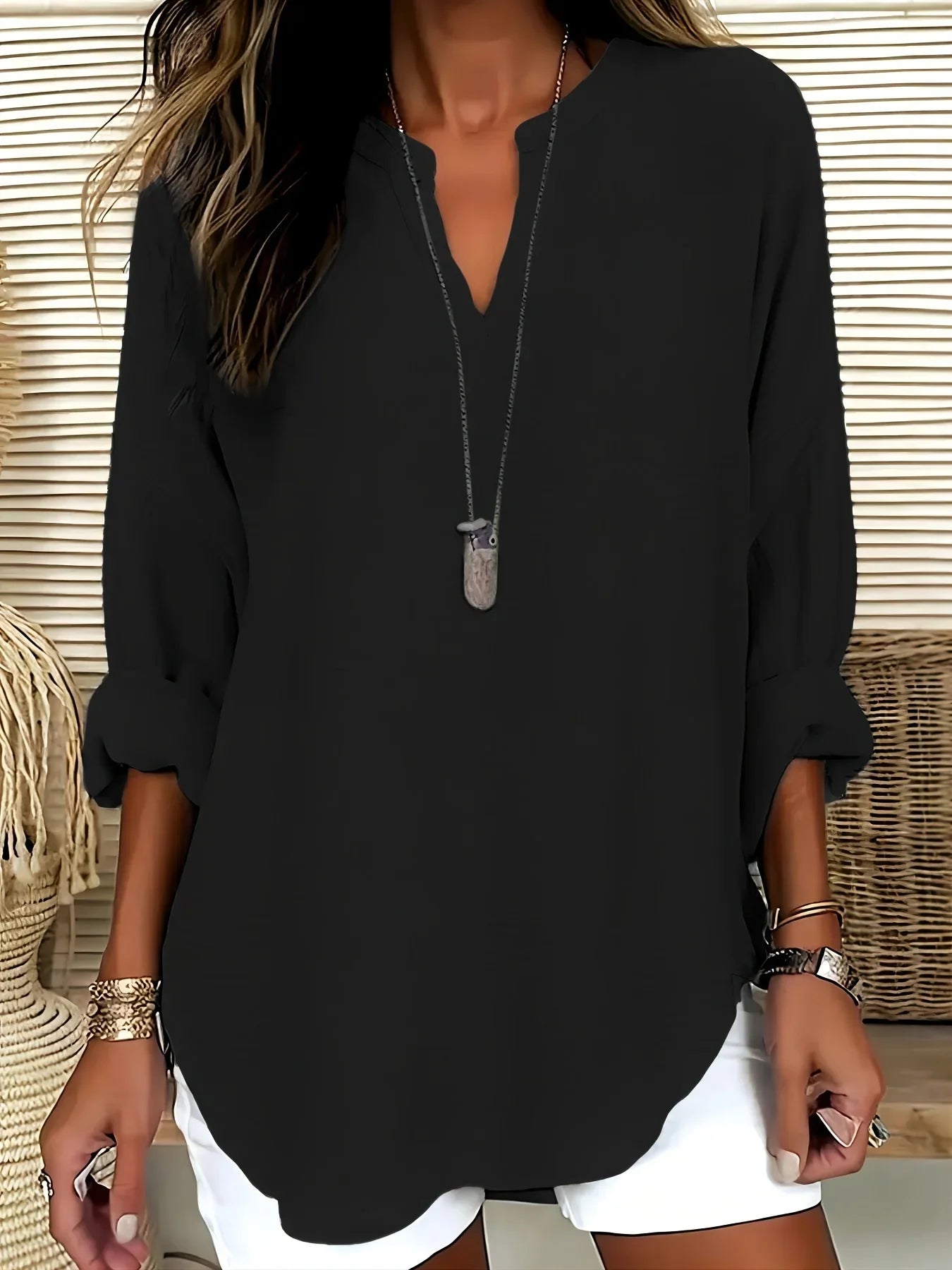 Bea | Blusa con cuello en V y tejido suave
