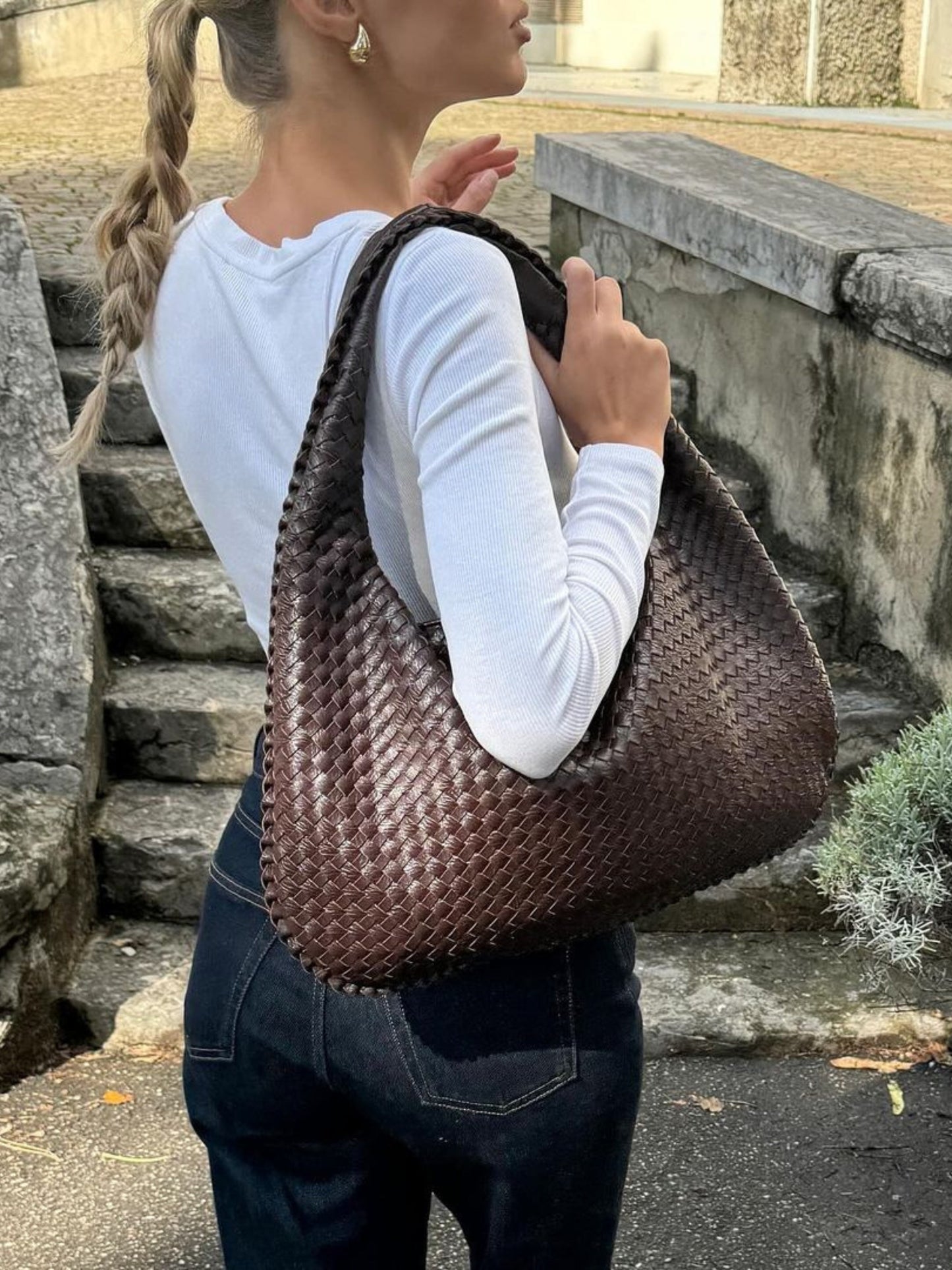 Mónica | Bolsa Moderna y Espaciosa